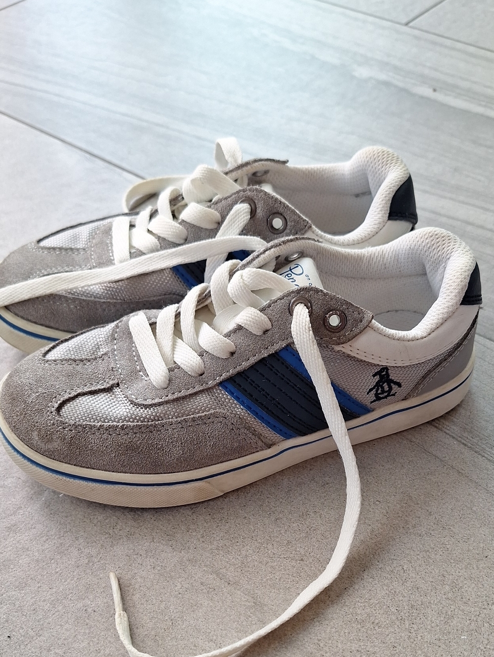 Boys Gray and Blue Low-Top Sneakers